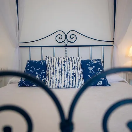 بيت ضيافة Terrazza Zaffiro