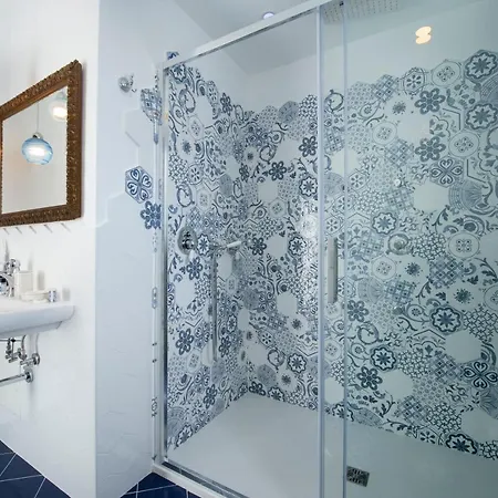 بيت ضيافة Terrazza Zaffiro