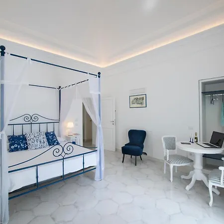 בית הארחה Terrazza Zaffiro 4*