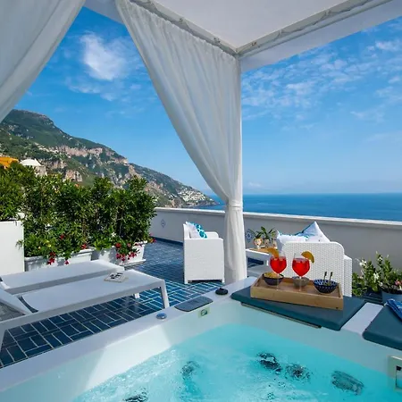Terrazza Zaffiro Maison d'hôtes 4*